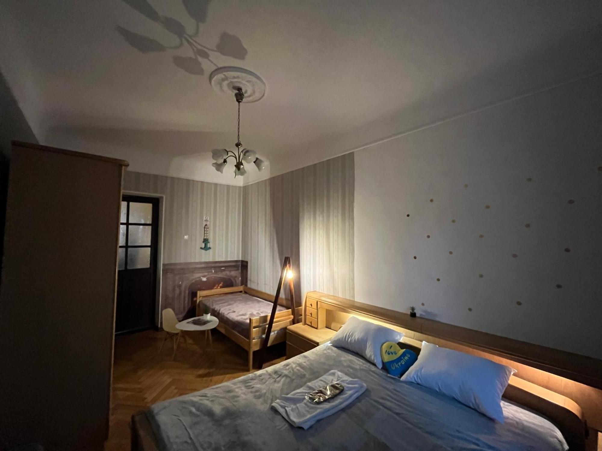 Ararat-Klovskaya Hostel-Apartments Kiev Zewnętrze zdjęcie